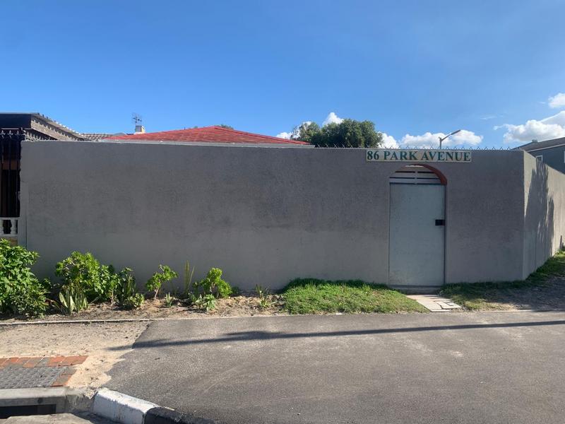3 Bedroom Property for Sale in Westridge Western Cape